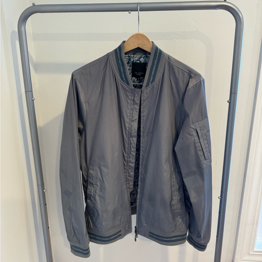 Ted Baker Lightweight Grey/Silvery Jacket. Size 3.